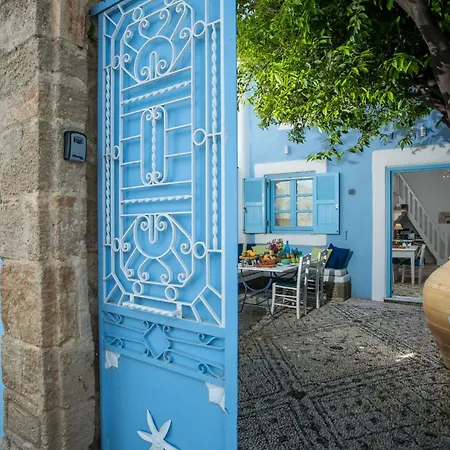 Casa de Férias Mandarin Traditional House With Outdoor Jacuzzi Koskinou (Rhodes)